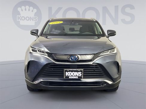 Used 2021 Toyota Venza XLE image 11