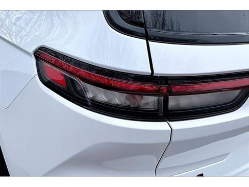 Certified 2024 Jeep Grand Cherokee L Laredo image 35