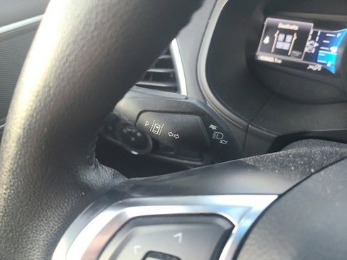 Used 2024 Ford Edge SEL image 22