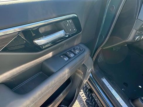 New 2026 Chevrolet Tahoe Z71 w/ Comfort Package image 12