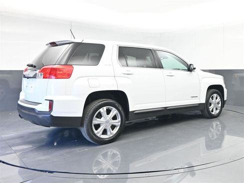 Used 2017 GMC Terrain SLE image 5
