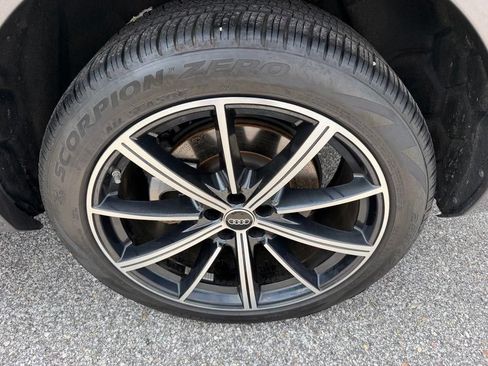 Used 2025 Audi Q7 2.0T Premium Plus AWD/4WD image 28