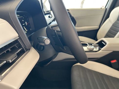 New 2026 Mitsubishi Outlander SE image 44