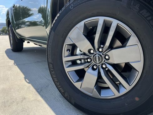 New 2026 Nissan Frontier SV w/ All-Weather Content Package image 7