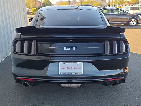 Used 2016 Ford Mustang GT image 6