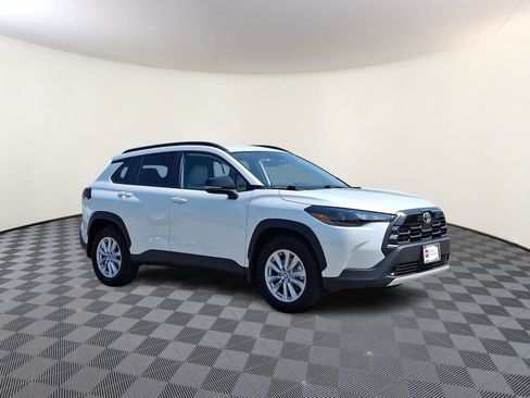 Used 2026 Toyota Corolla Cross LE w/ Cold Weather Package AWD/4WD image 4