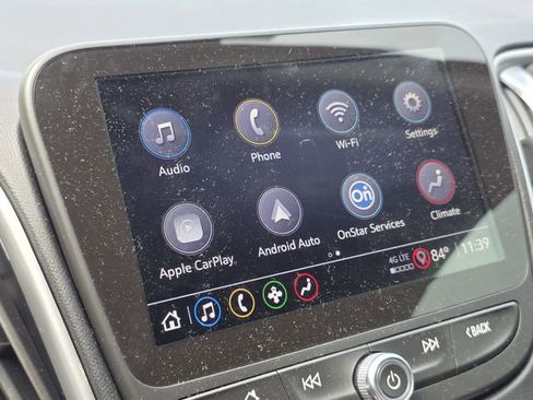 Used 2024 Chevrolet Malibu LT FWD image 17