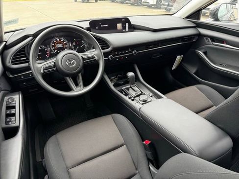 Used 2025 MAZDA MAZDA3 s FWD image 15