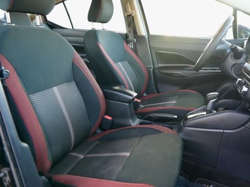 Used 2024 Nissan Versa SR w/ Trunk Package image 9