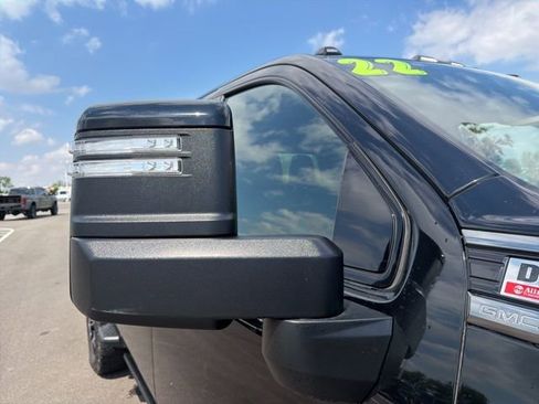Used 2022 GMC Sierra 2500 AT4 w/ AT4 Premium Plus Package AWD/4WD image 6