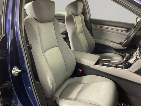 Used 2018 Honda Accord LX image 28