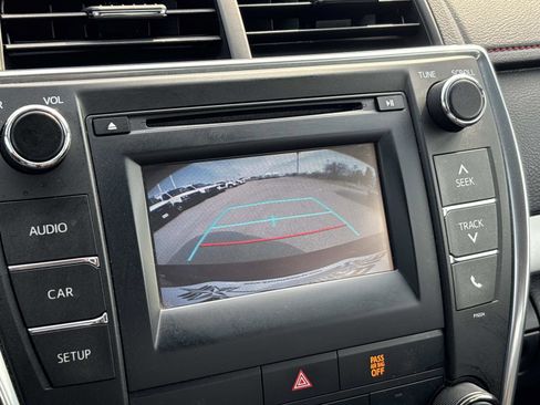 Used 2016 Toyota Camry SE w/ Protection Package (Q2) image 21