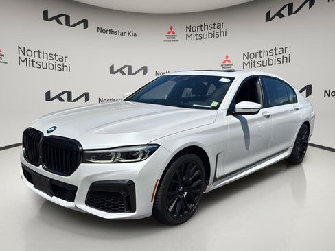 Used 2022 BMW 740i xDrive w/ M Sport Package AWD/4WD image 1