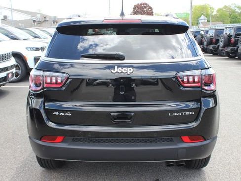 Used 2022 Jeep Compass Limited AWD/4WD image 27