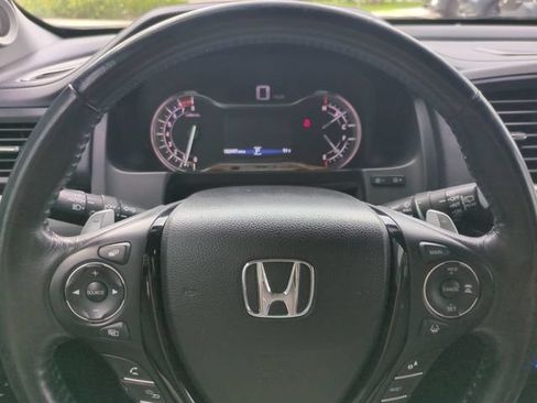 Used 2017 Honda Pilot Elite image 34