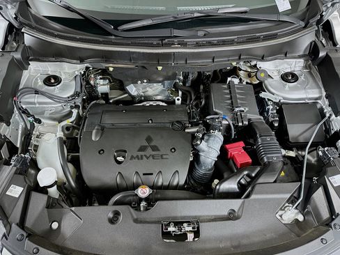 Used 2025 Mitsubishi Outlander Sport SE image 30