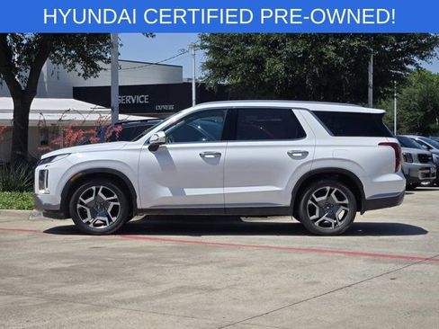 Used 2023 Hyundai Palisade SEL FWD image 4
