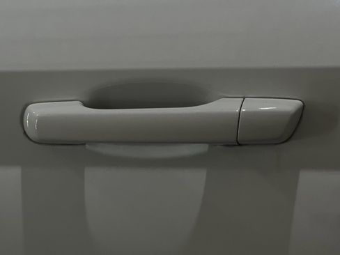 Used 2022 Hyundai Venue SEL FWD image 24