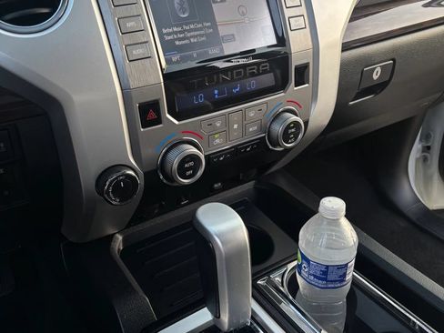 Used 2017 Toyota Tundra Limited w/ Limited Premium Package AWD/4WD image 13