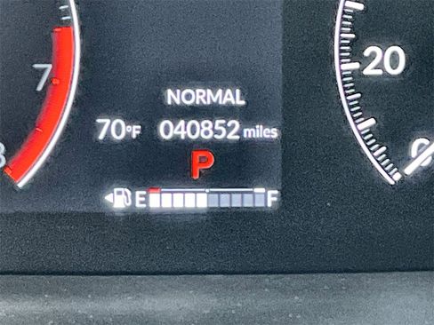 Used 2023 Honda Pilot EX-L image 22