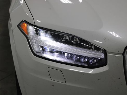 Used 2022 Volvo XC90 T8 Inscription w/ Advanced Package AWD/4WD image 11