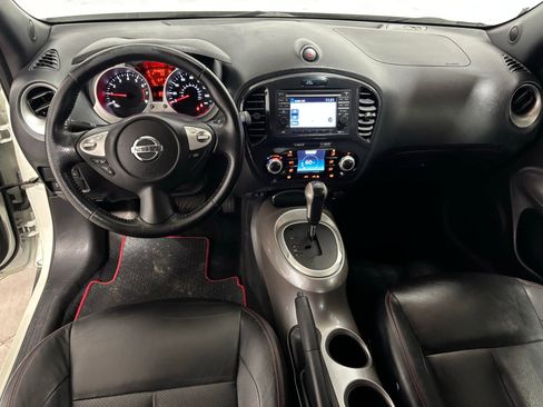 Used 2011 Nissan Juke SL image 19