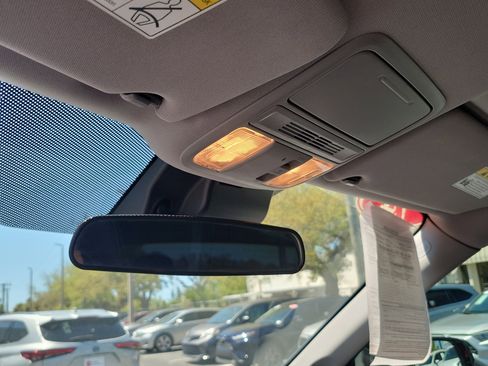 Used 2024 Honda Ridgeline Sport image 28