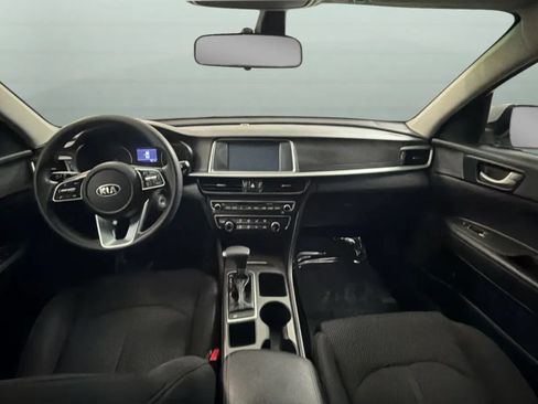 Used 2020 Kia Optima LX FWD image 9