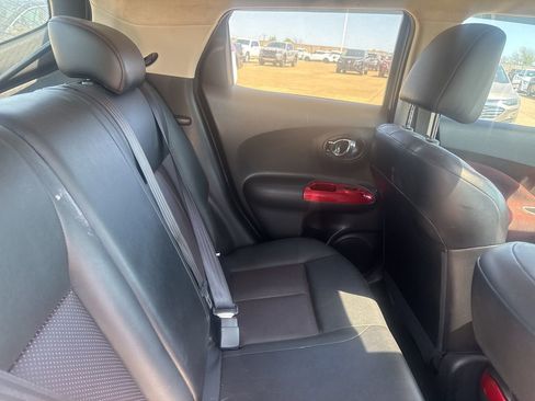 Used 2016 Nissan Juke SL image 30
