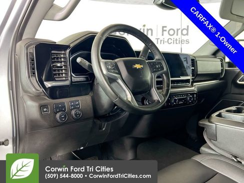 Used 2025 Chevrolet Silverado 2500 LT w/ All Star Edition AWD/4WD image 3