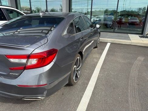 Used 2020 Honda Accord Sport image 8