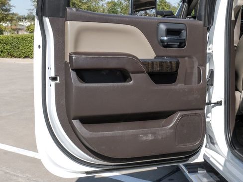 Used 2015 GMC Sierra 3500 Denali w/ Duramax Plus Package image 52