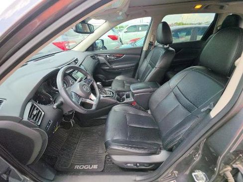 Used 2019 Nissan Rogue SL w/ Premium Package FWD image 7