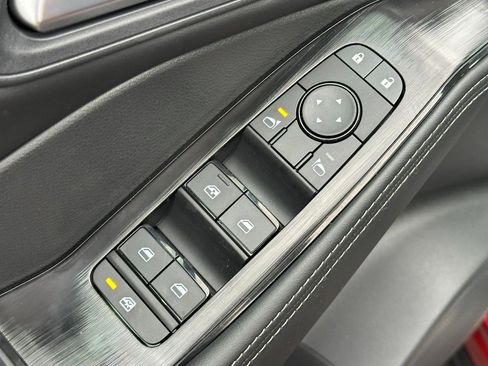 New 2026 Nissan Rogue SV image 10