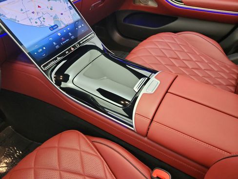 Certified 2023 Mercedes-Benz S 580 4MATIC Sedan image 11