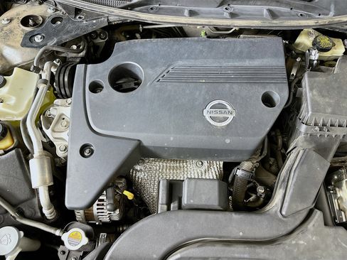 Used 2015 Nissan Altima 2.5 S w/ Power Driver Seat Package FWD image 29