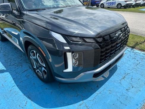 Used 2025 Hyundai Palisade SEL FWD image 3