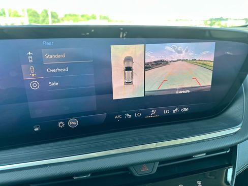 New 2025 Buick Envision Preferred image 14