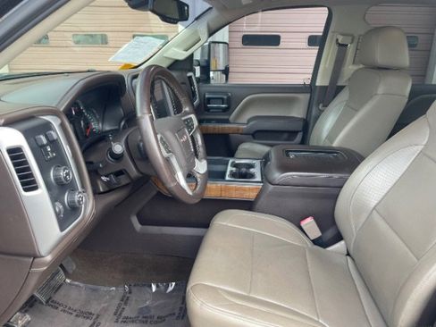 Used 2017 GMC Sierra 1500 SLT image 10