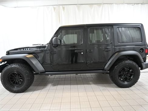 Used 2021 Jeep Wrangler Unlimited Sport AWD/4WD image 9