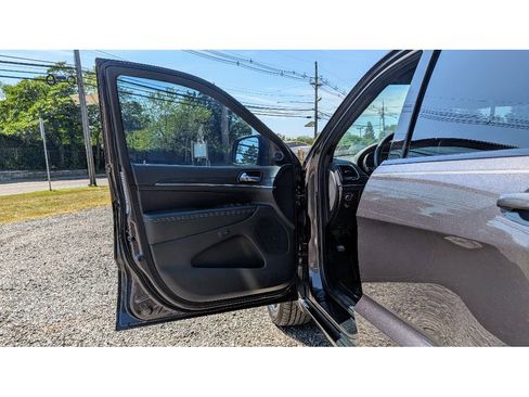 Used 2021 Jeep Grand Cherokee Limited w/ Quick Order Package 28K 80th image 9