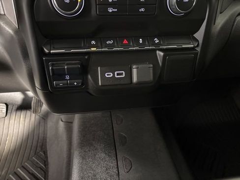 Used 2021 Chevrolet Silverado 1500 Custom Trail Boss w/ Midnight Edition AWD/4WD image 21