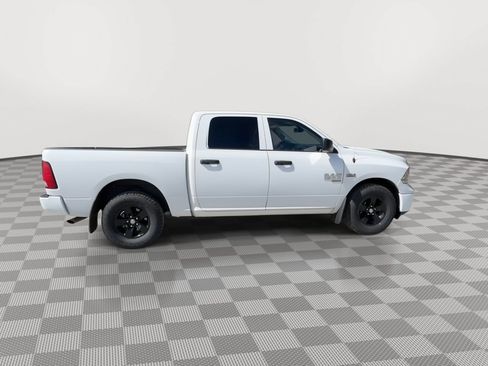 Used 2023 RAM 1500 Classic SLT w/ Protection Group AWD/4WD image 9