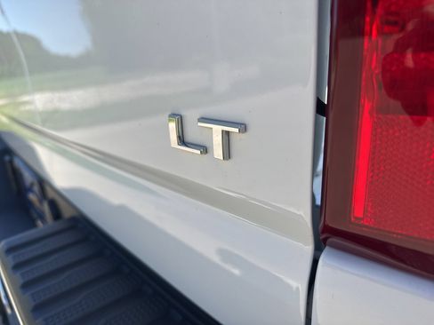 Used 2025 Chevrolet Silverado 2500 LT w/ Safety Package AWD/4WD image 9