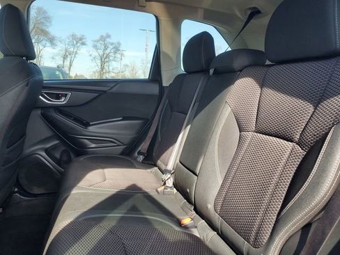 Used 2020 Subaru Forester Premium AWD/4WD image 36