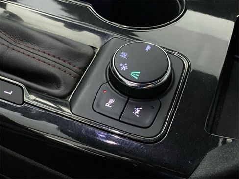 Certified 2023 Chevrolet Blazer RS w/ Enhanced Convenience Package image 42