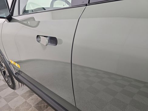 Used 2022 Rivian R1S Launch Edition image 35