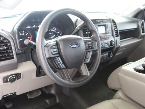 Used 2022 Ford F250 XL w/ Power Equipment Group RWD image 19