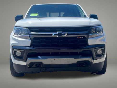 Used 2021 Chevrolet Colorado Z71 AWD/4WD image 9