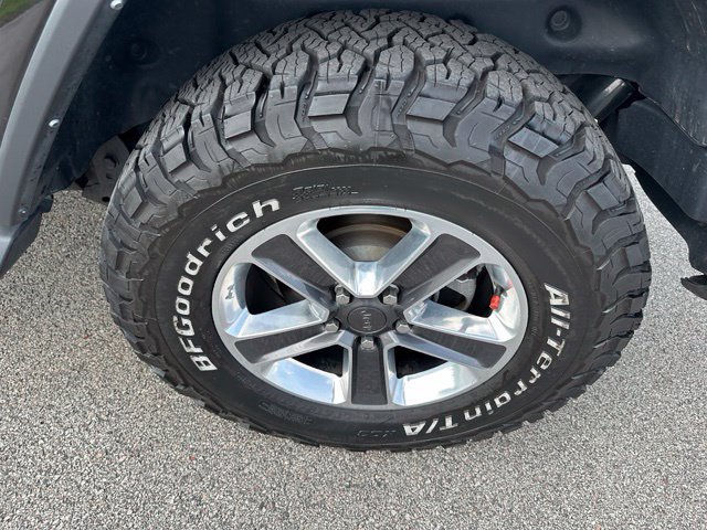 Used 2021 Jeep Wrangler Unlimited Sahara AWD/4WD image 7